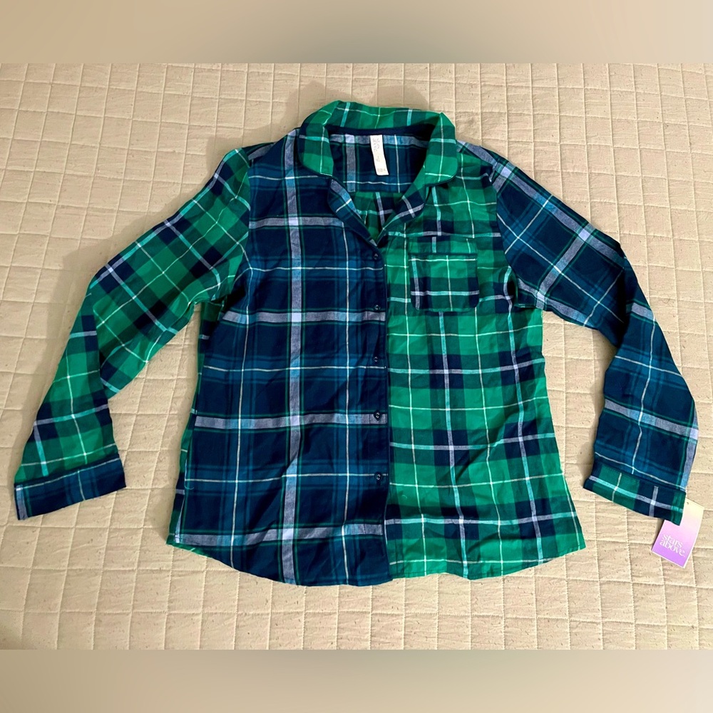 NWT - Stars Above brand - Flannel Pajama Top - Women’s Size M